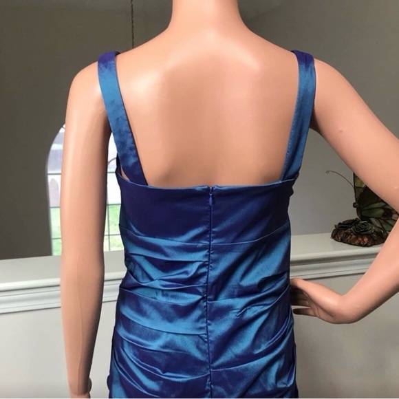 Sangria, Blue Ruched Cocktail Dress - Picture 6 of 8